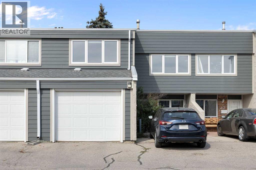 43, 228 Theodore Place NW|Calgary, Alberta T2K5S1