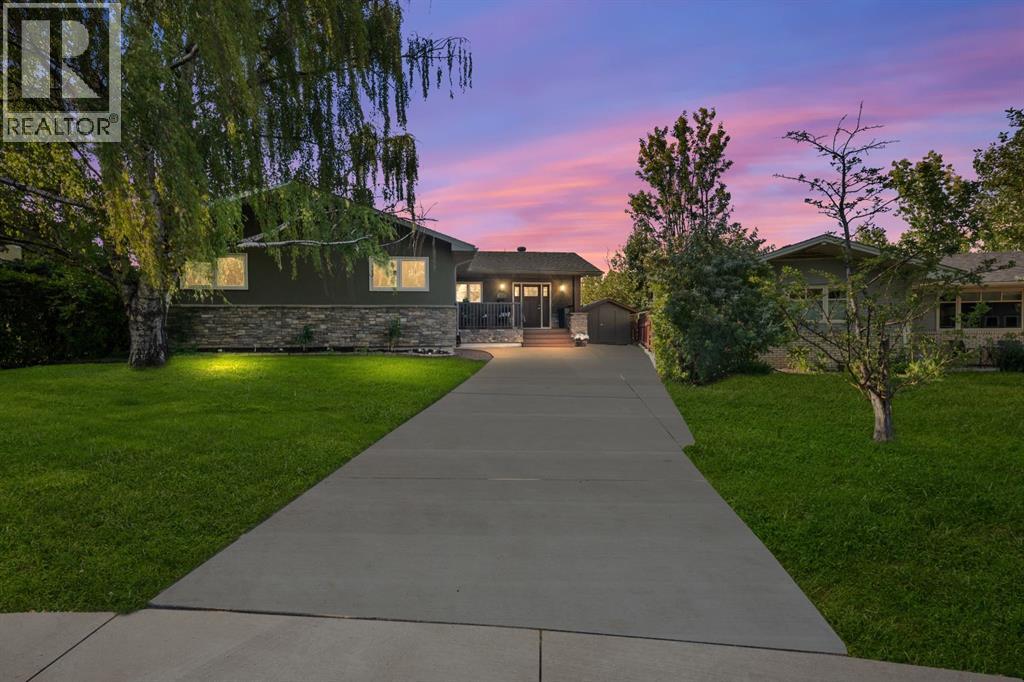 50 Glenfield Road SW|Calgary, Alberta T3E4J4