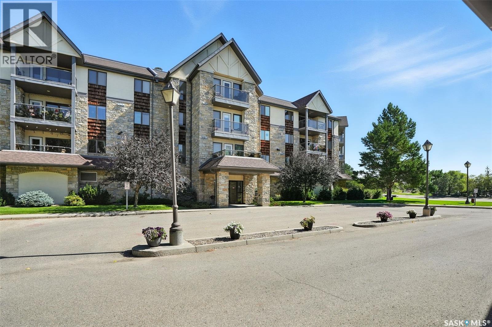 Property image for 208 1622 Acadia DRIVE|Saskatoon, Saskatchewan S7H5H7