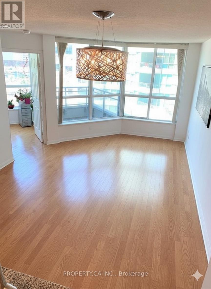 510 - 228 QUEENS QUAY W|Toronto (Waterfront Communities), Ontario M5J2X1