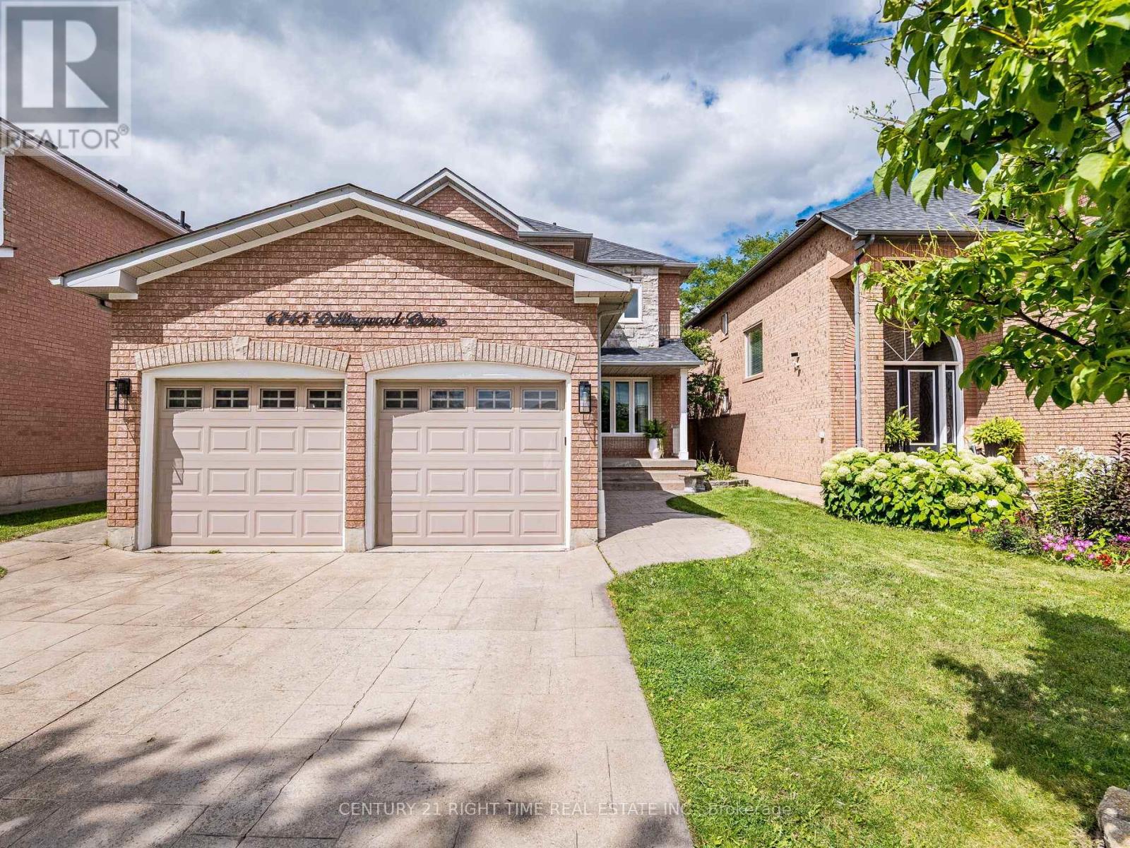 Property image for 6745 DILLINGWOOD DRIVE DRIVE|Mississauga (Lisgar), Ontario L5N7A2