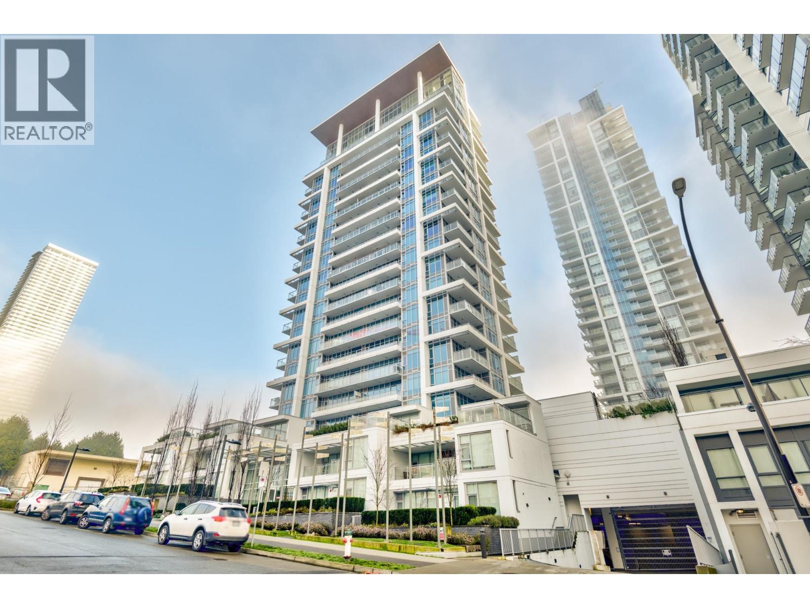 603 2288 ALPHA AVENUE|Burnaby, British Columbia V5C0L9