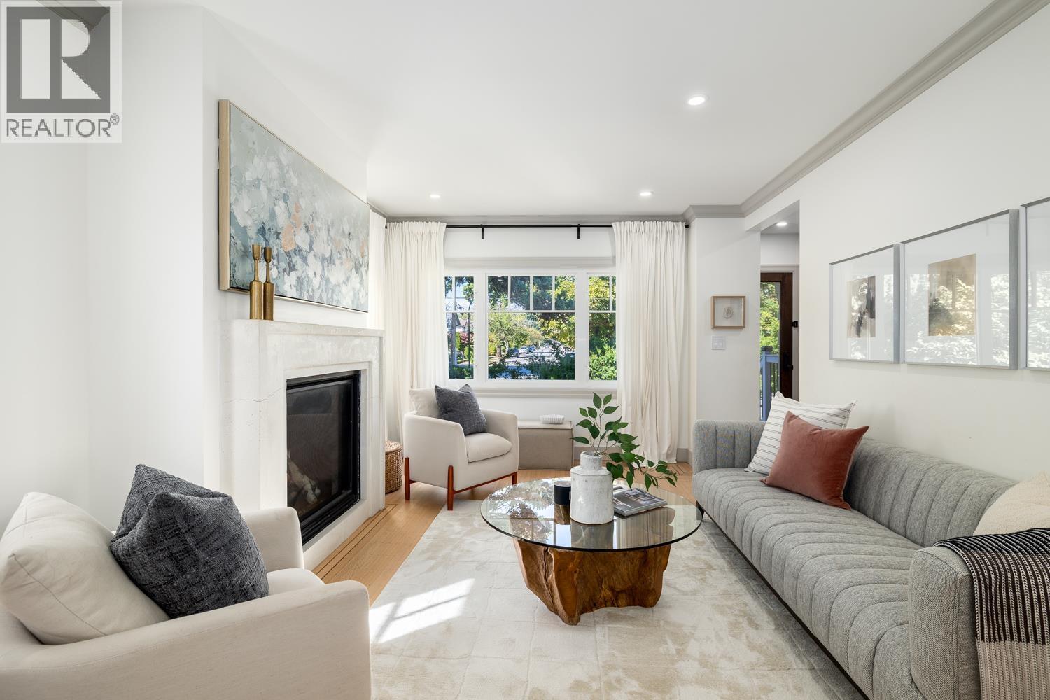 2706 W 41ST AVENUE|Vancouver, British Columbia V6N3C4