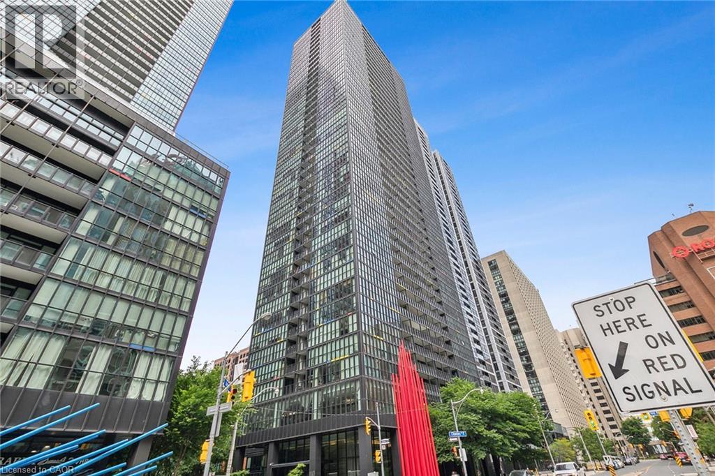 110 CHARLES Street E Unit# 2604|Toronto, Ontario M4Y1T5