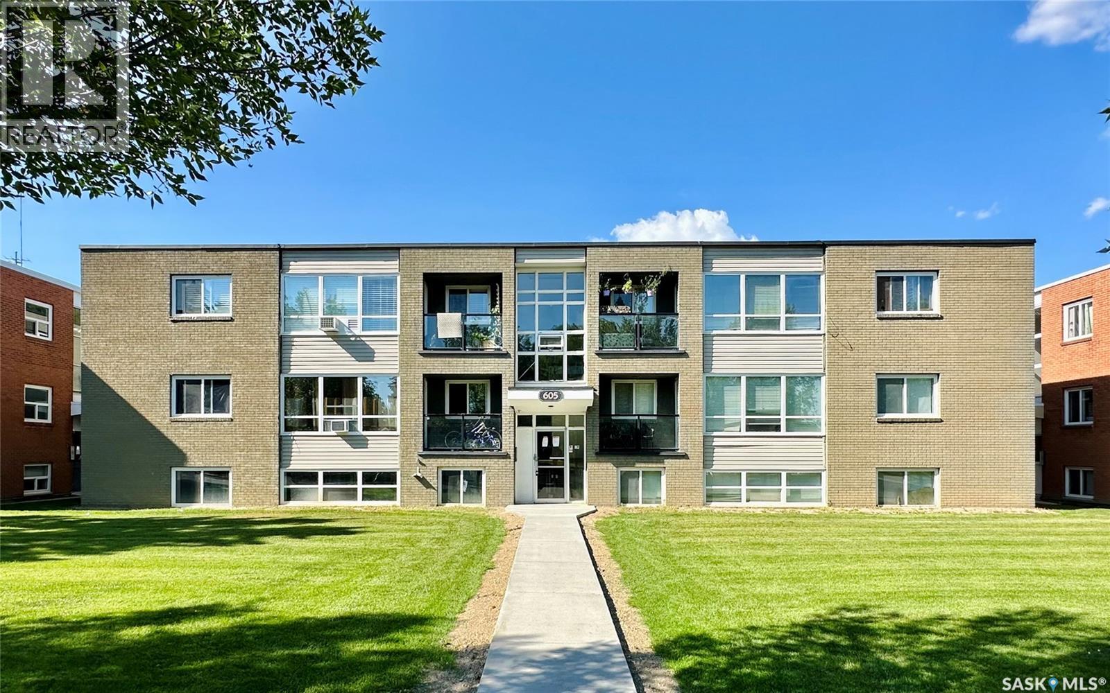 Property image for 9 605 Wilson CRESCENT|Saskatoon, Saskatchewan S7J2M2