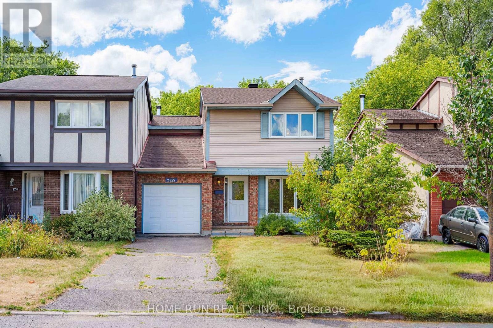 2555 HUNTERS POINT CRESCENT|Ottawa, Ontario K1T2A3