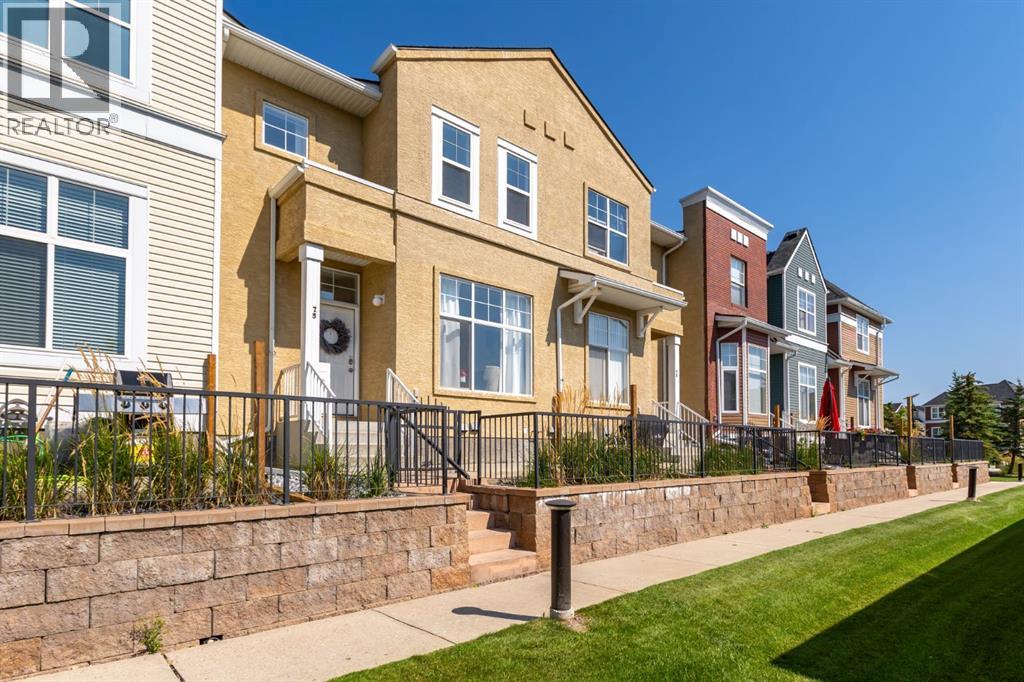 75 Mckenzie Towne Gate SE|Calgary, Alberta T2Z4G1