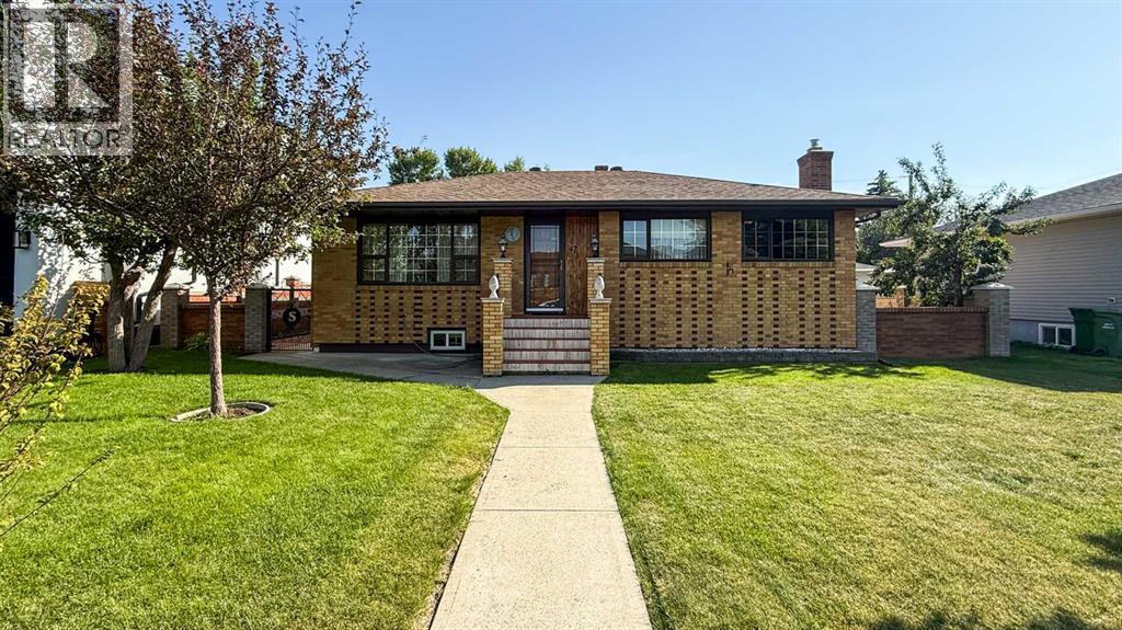 Property image for 47 Montrose Crescent NE|Calgary, Alberta T2E5P3