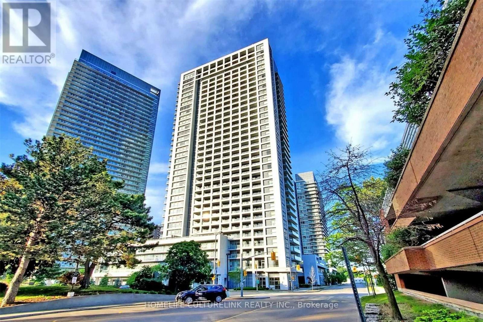 211 - 275 YORKLAND ROAD|Toronto (Henry Farm), Ontario M2J0B4
