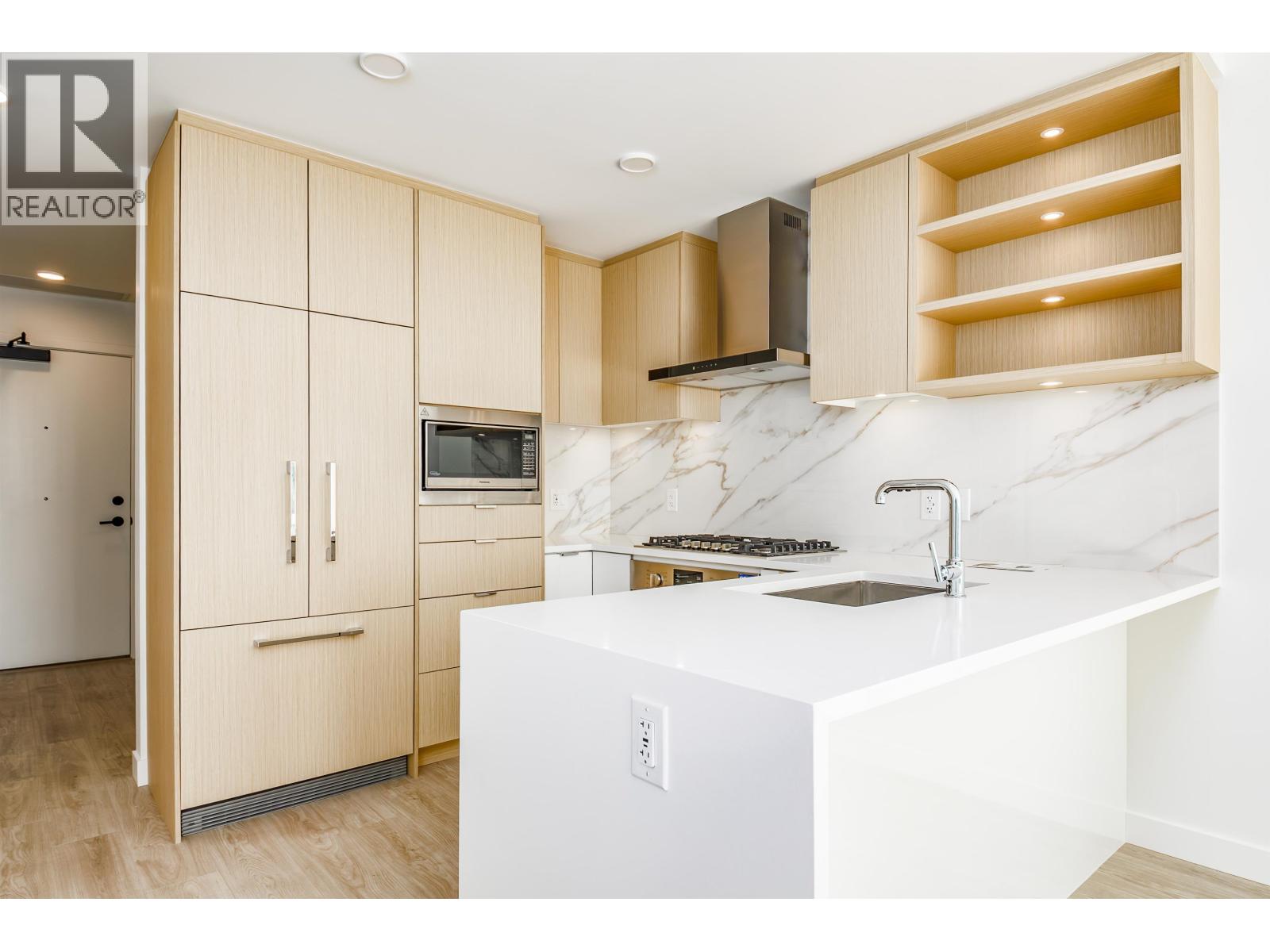 Property image for 1304 4988 BENNETT STREET|Burnaby, British Columbia V5H0L1