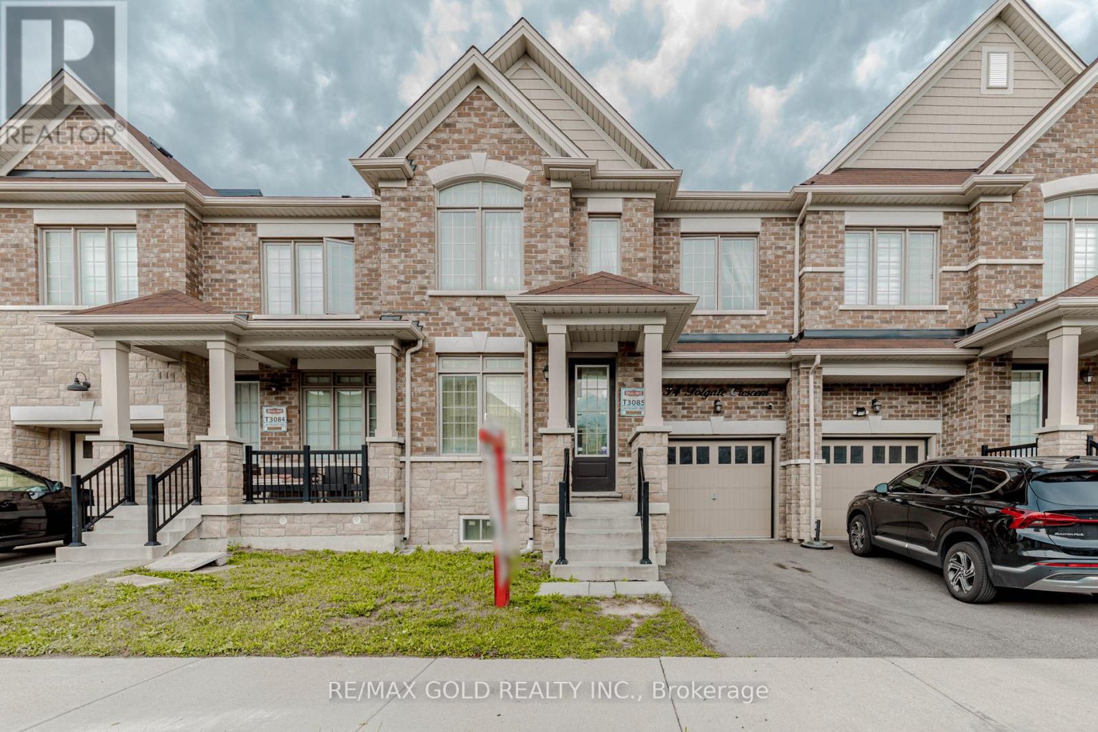 Property image for 34 FOLGATE CRESCENT|Brampton (Sandringham-Wellington North), Ontario L6R0B3