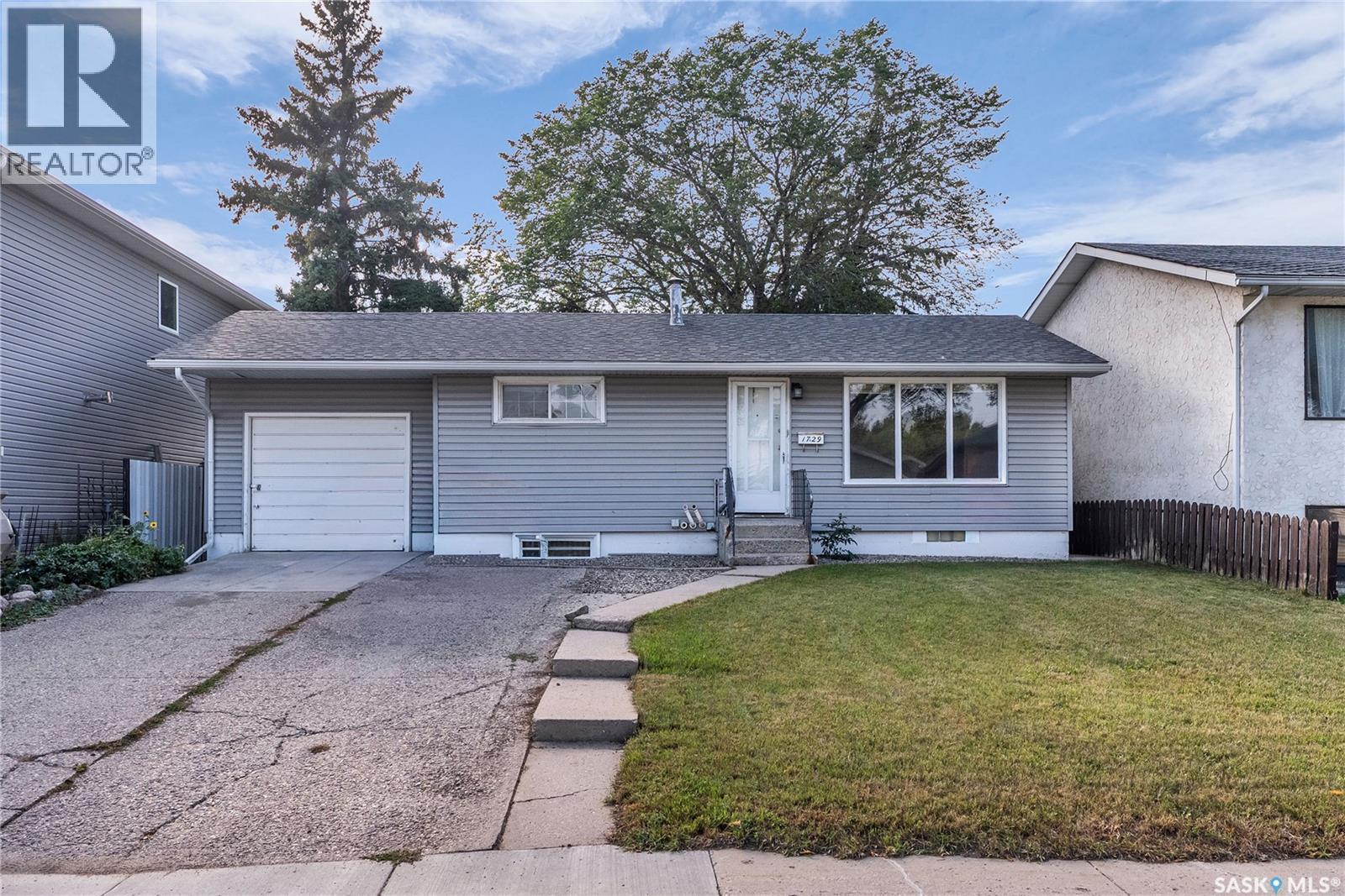 1729 C AVENUE N|Saskatoon, Saskatchewan S7L1L6