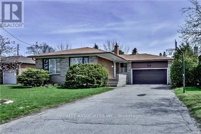 9 MUIRKIRK ROAD|Toronto (Willowdale West), Ontario M2R1W2