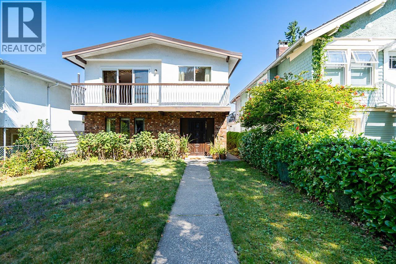 3487 TRIUMPH STREET|Vancouver, British Columbia V5K1T9