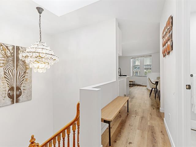 2060 Rue St-Denis|#301|Montréal (Ville-Marie), Quebec H2X3K8