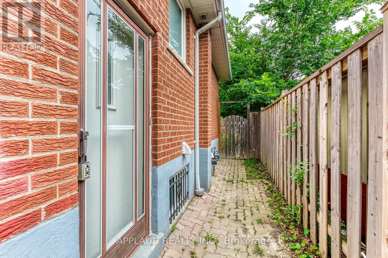 405 WILLOWDALE AVENUE|Toronto (Willowdale East), Ontario M2N5B3