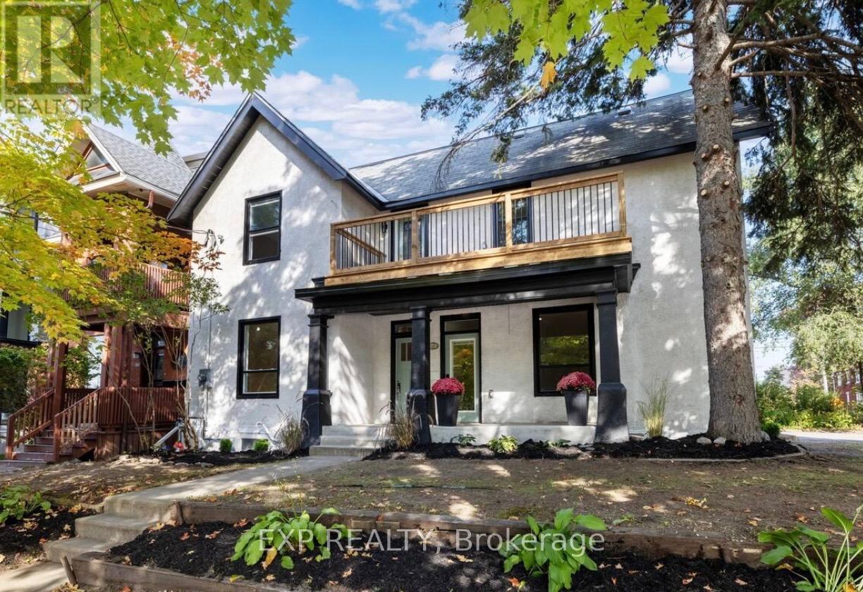 2 - 149 BAYSWATER AVENUE|Ottawa, Ontario K1Y2G2