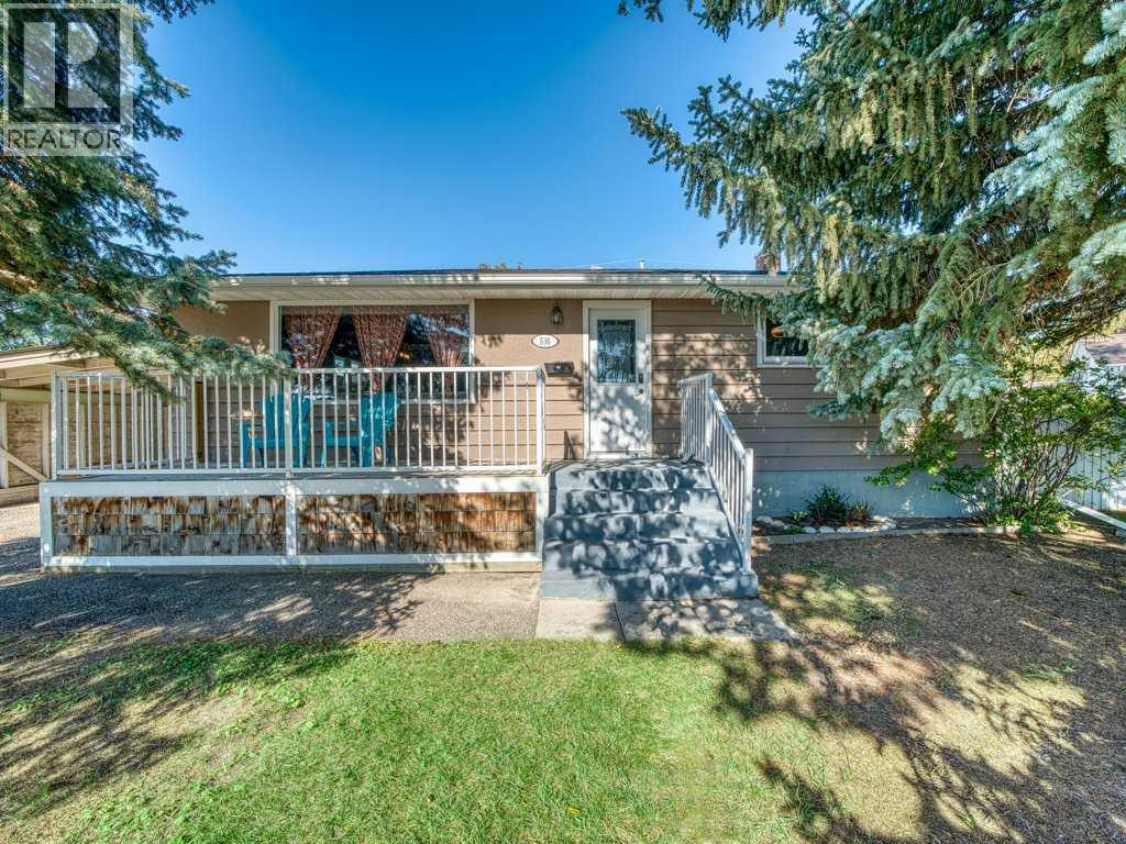 536 Thornhill Place NW|Calgary, Alberta T2K2S7