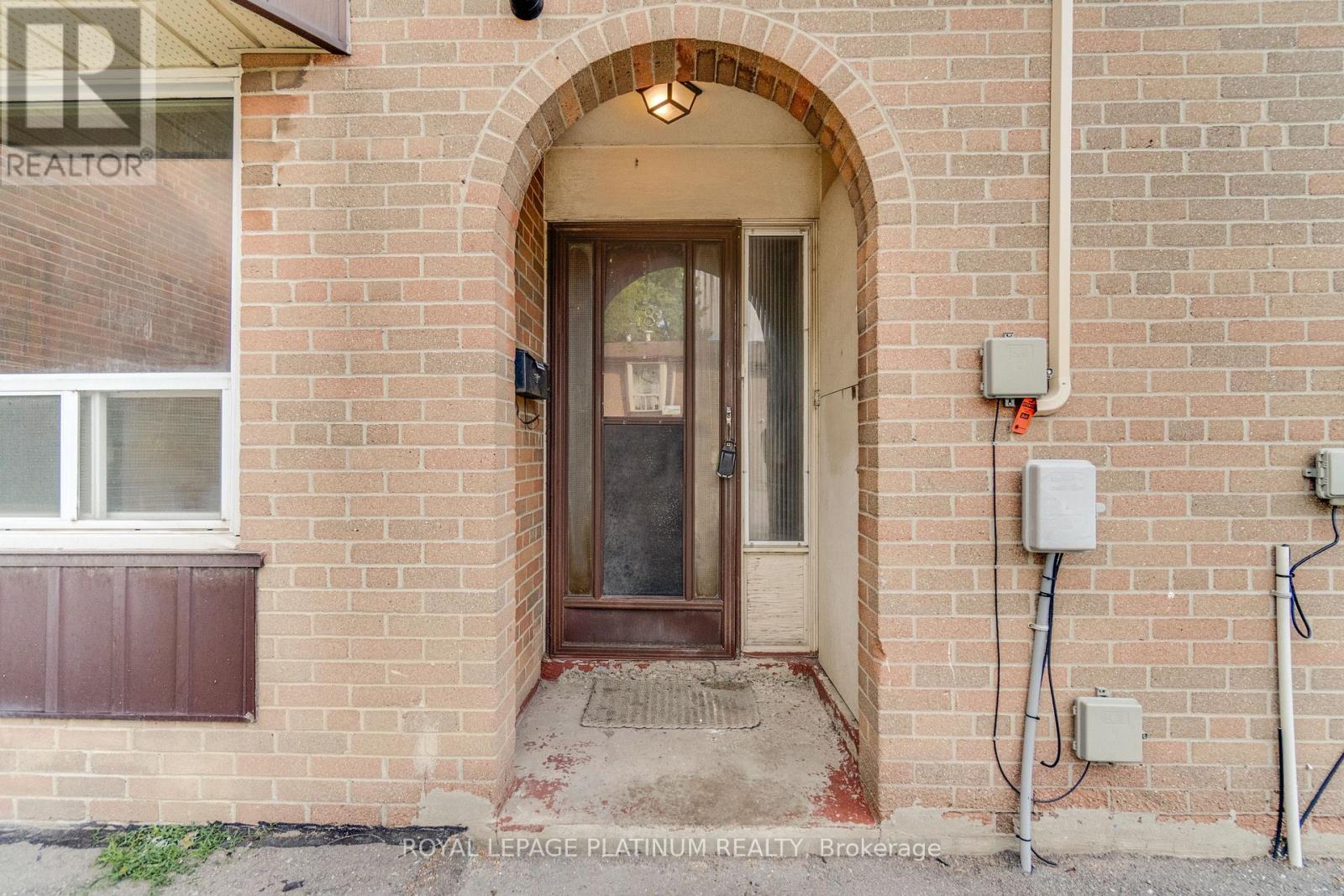 Property image for 48 - 246 JOHN GARLAND BOULEVARD|Toronto (West Humber-Clairville), Ontario M9V1N8