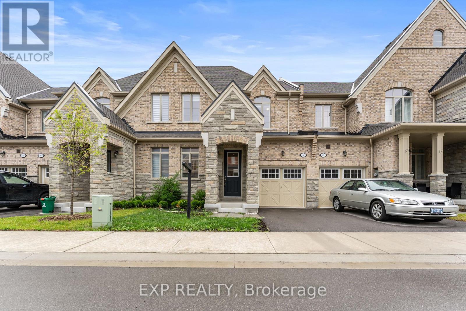 Property image for 10 HICKLING LANE|Ajax (Northwest Ajax), Ontario L1T0P9