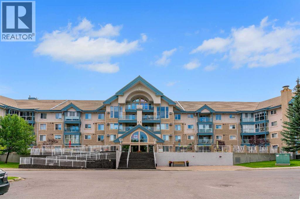 Property image for 109, 7239 Sierra Morena Boulevard SW|Calgary, Alberta T3H3L7
