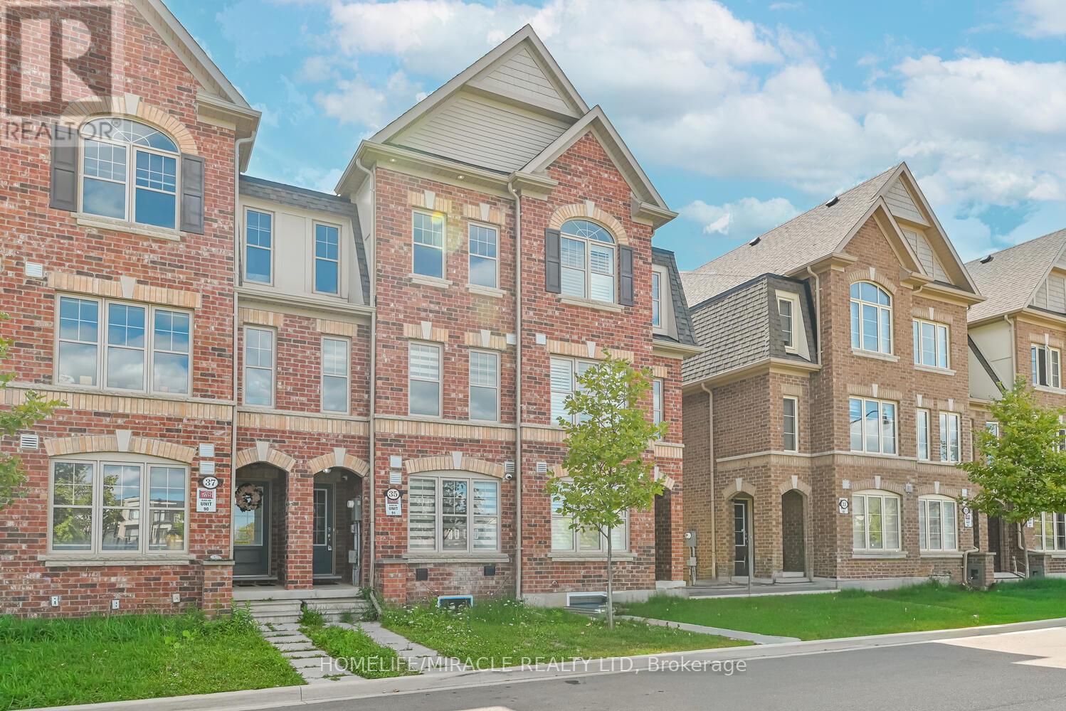 35 FINEGAN CIRCLE|Brampton (Northwest Brampton), Ontario L7A4Z7