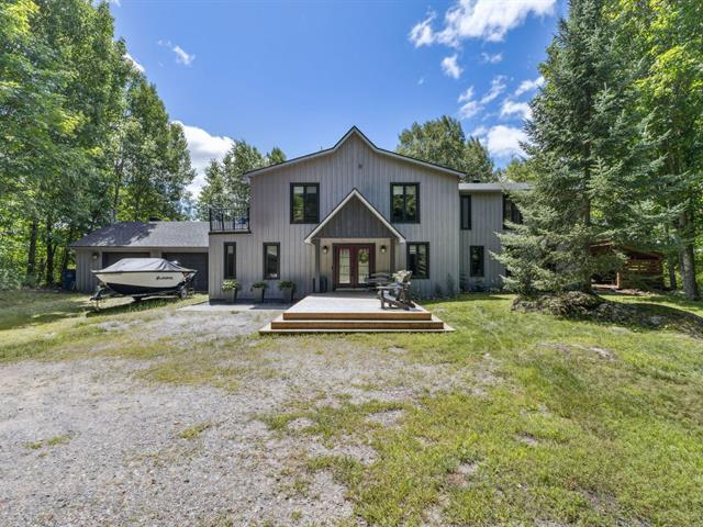 Property image for 23 Rue de Val-d'Isère|Cantley, Quebec J8V3B2