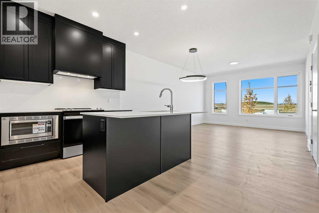 Property image for 7027 Rangeview Avenue SE|Calgary, Alberta T3S0P9