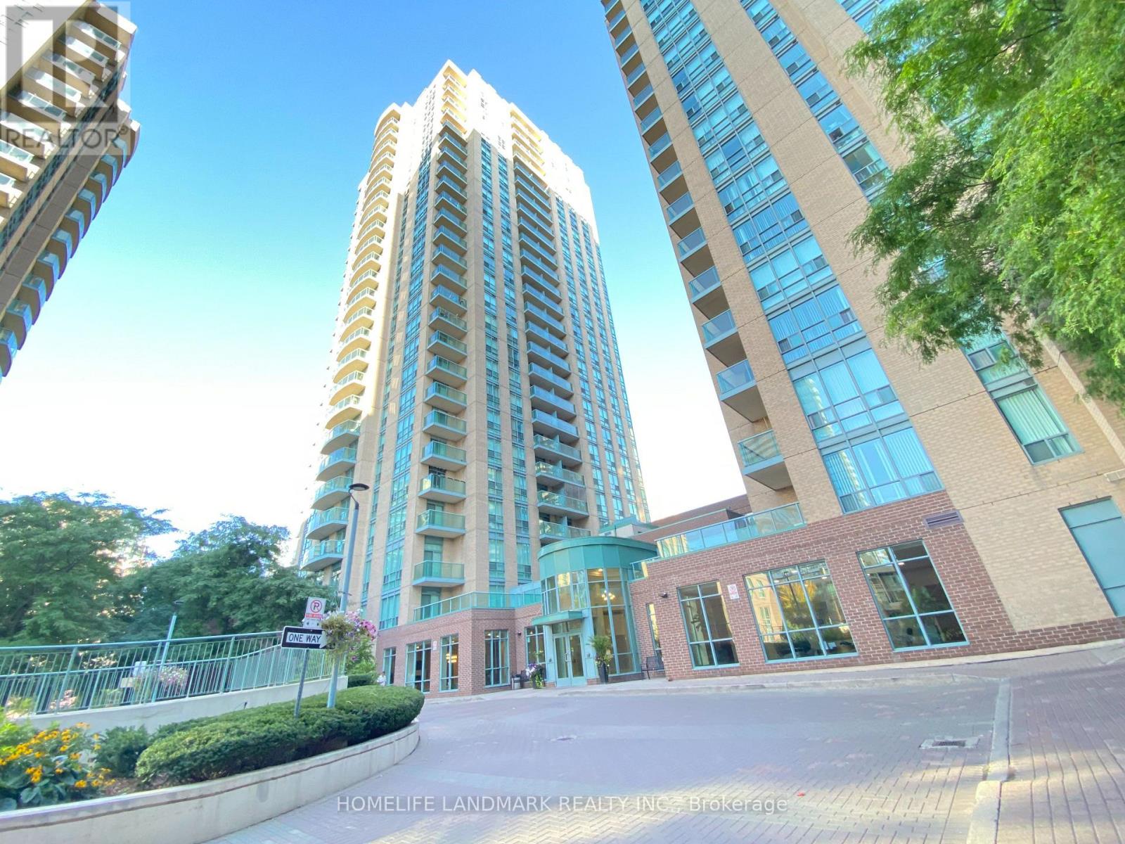 1811 - 22 OLIVE AVENUE|Toronto (Willowdale East), Ontario M2N7G6