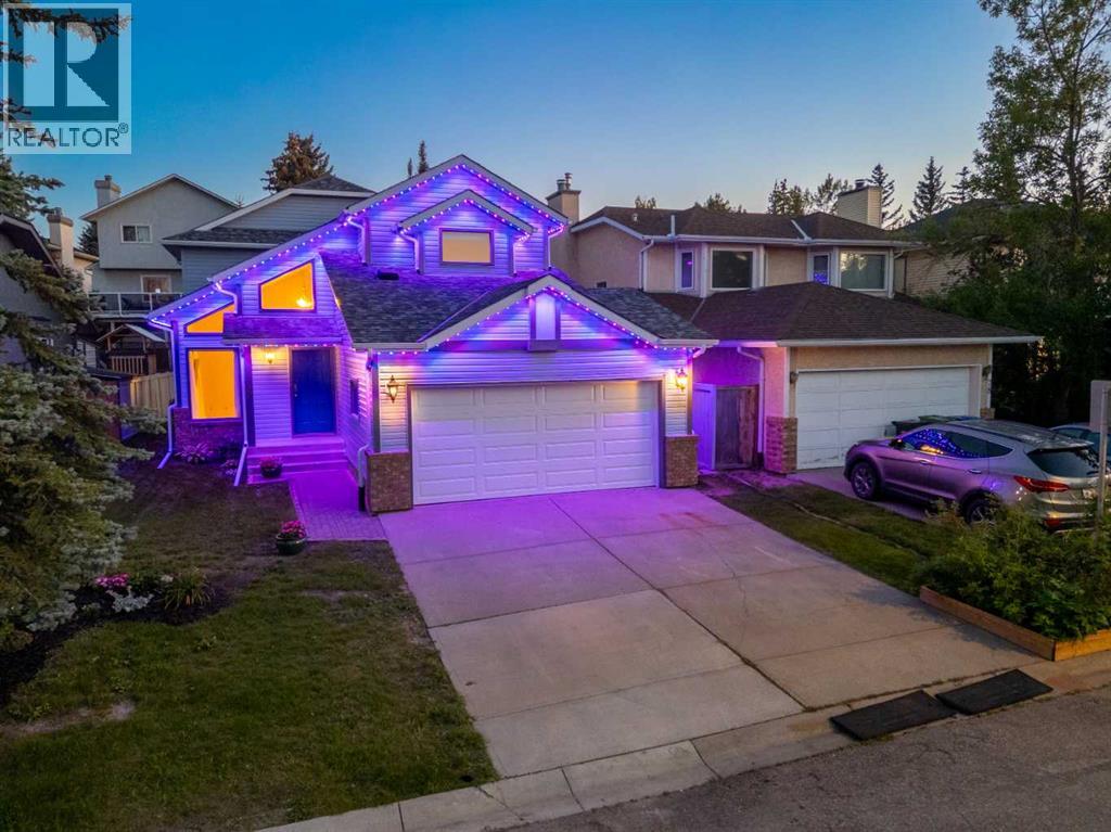 74 Sandringham Way NW|Calgary, Alberta T3K3V6