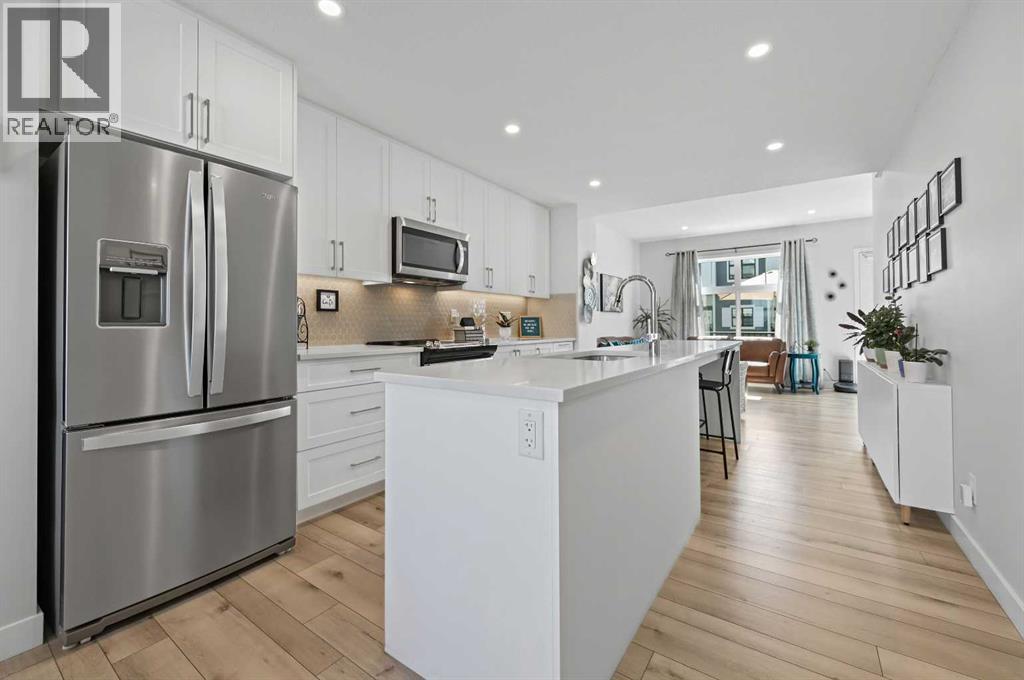 157 Les Jardins Park SE|Calgary, Alberta T2C5V3