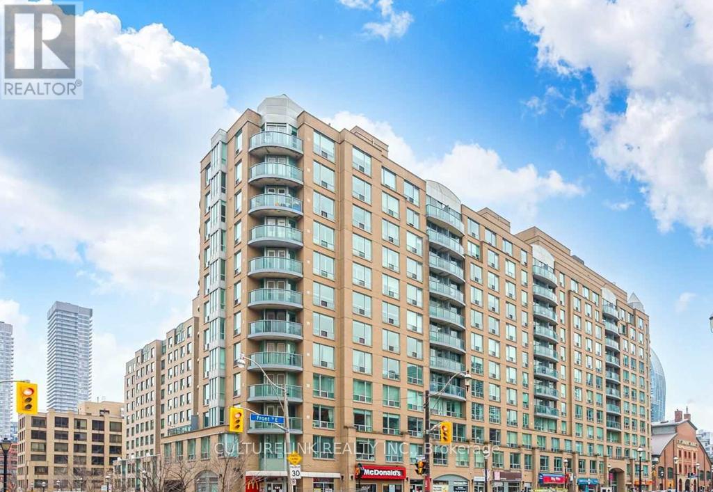 PH08 - 109 FRONT STREET E|Toronto (Moss Park), Ontario M5A4P7