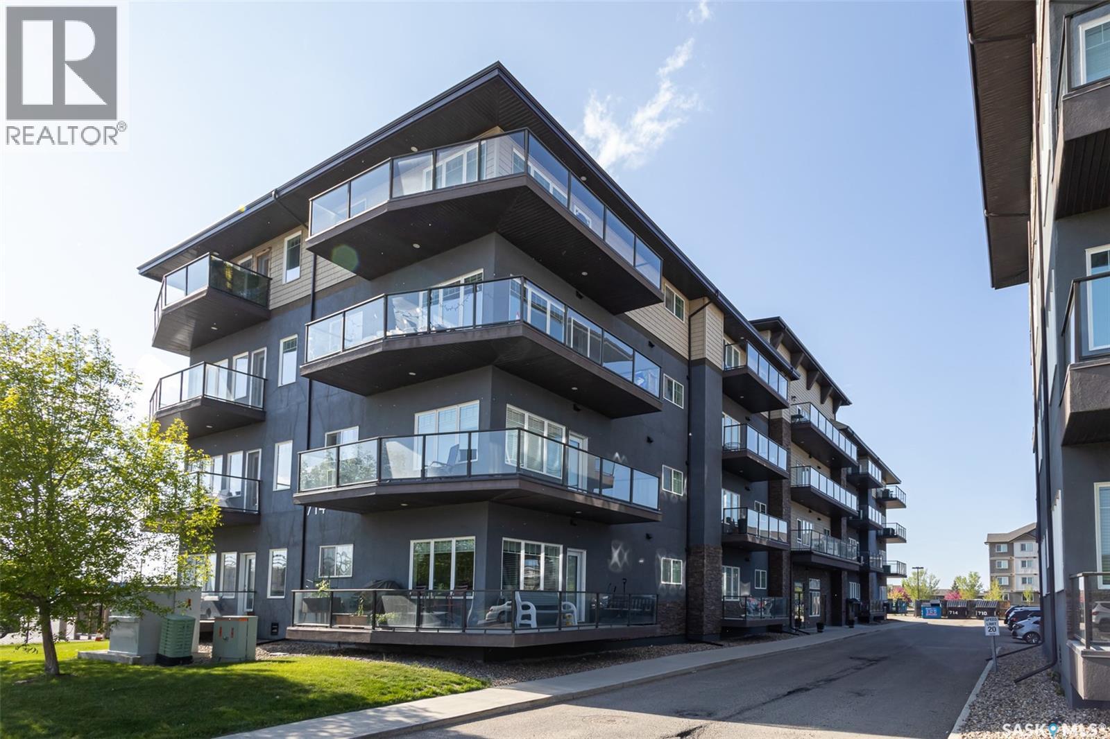 408 714 Hart ROAD|Saskatoon, Saskatchewan S7M1L2