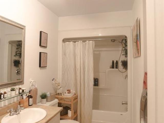 11307 Rue Notre-Dame E.|#6|Montréal-Est, Quebec H1B2W4