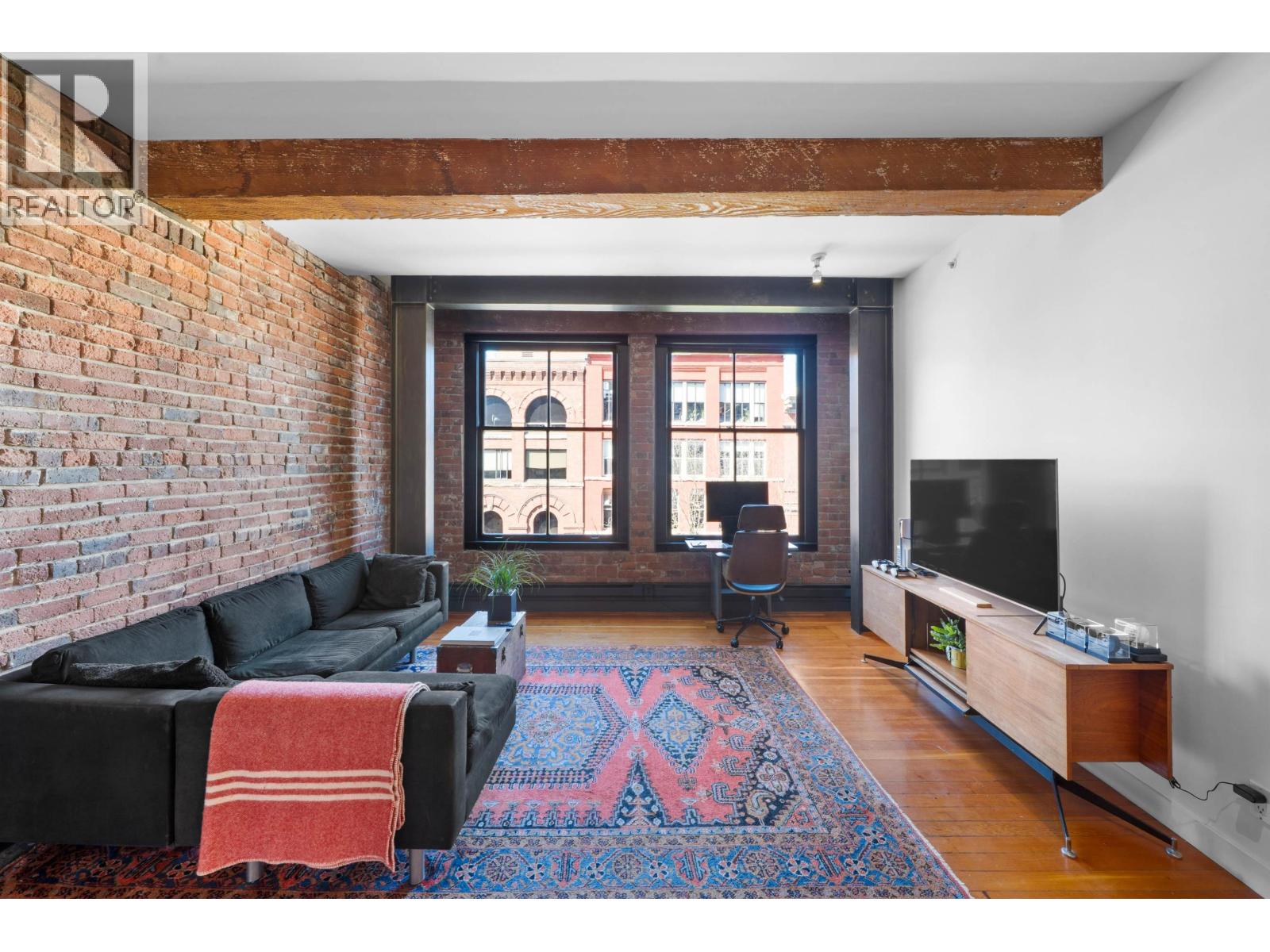 405 310 WATER STREET|Vancouver, British Columbia V6B1B6