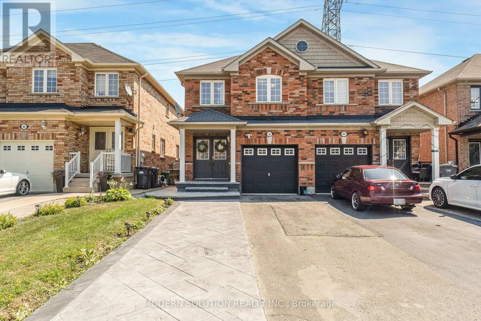 67 ROUNDSTONE DRIVE|Brampton (Credit Valley), Ontario L6X0K4