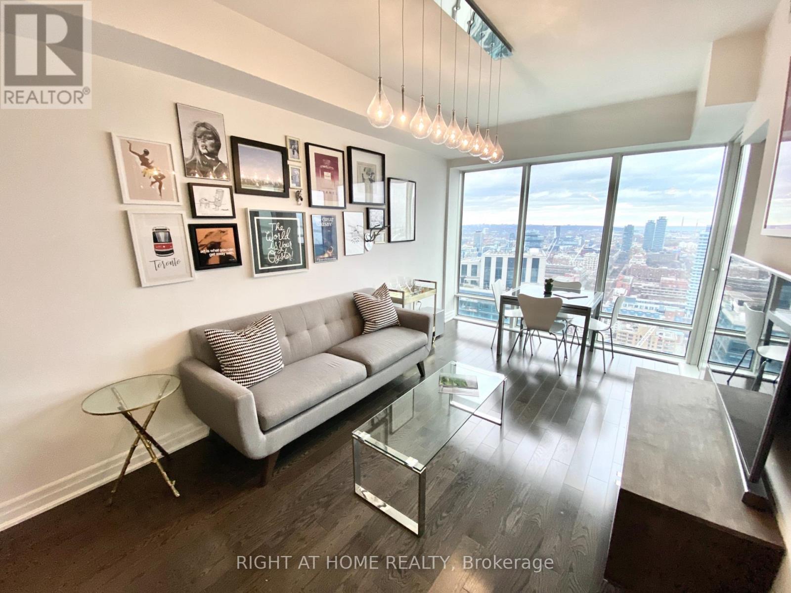 3609 - 8 THE ESPLANADE|Toronto (Waterfront Communities), Ontario M5E0A6