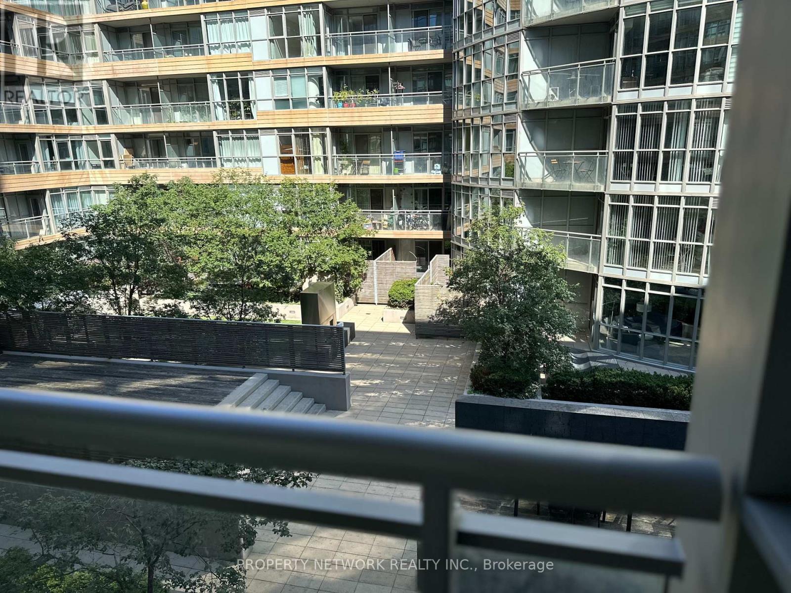 548 - 151 DAN LECKIE WAY|Toronto (Waterfront Communities), Ontario M5V4B2