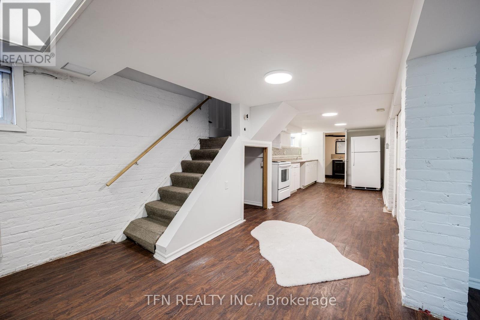 Property image for BASEMENT - 70 CHESTER HILL ROAD|Toronto (Playter Estates-Danforth), Ontario M4K1X3