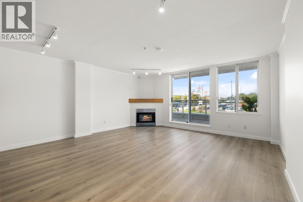 204 1978 VINE STREET|Vancouver, British Columbia V6K4S1