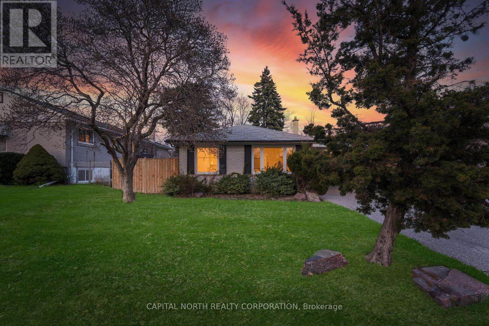 Property image for 19 VANDERBRENT CRESCENT|Toronto (Willowridge-Martingrove-Richview), Ontario M9R3W9