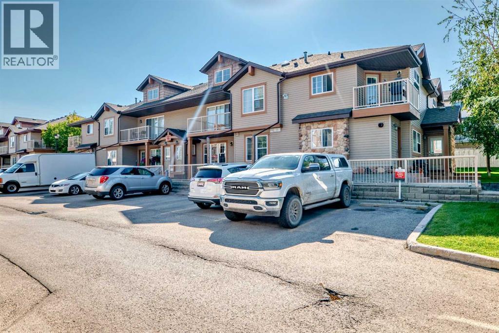 105, 90 Panatella Landing NW|Calgary, Alberta T3K0K8