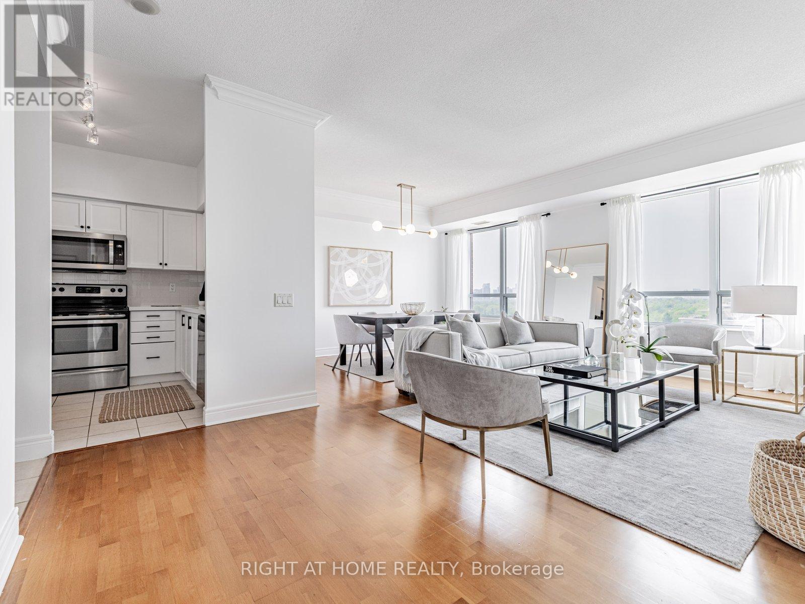 RG1 - 1 CLAIRTRELL ROAD|Toronto (Willowdale East), Ontario M2N7H6