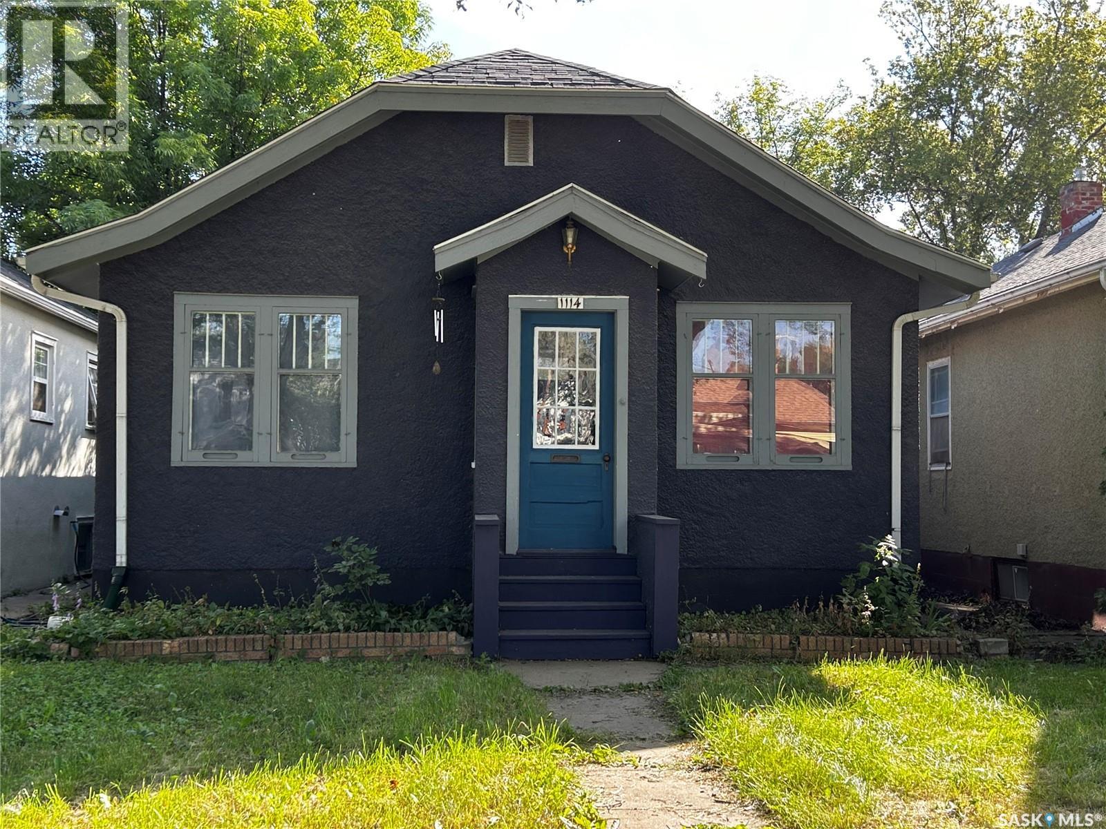 1114 C AVENUE N|Saskatoon, Saskatchewan S7L1K4