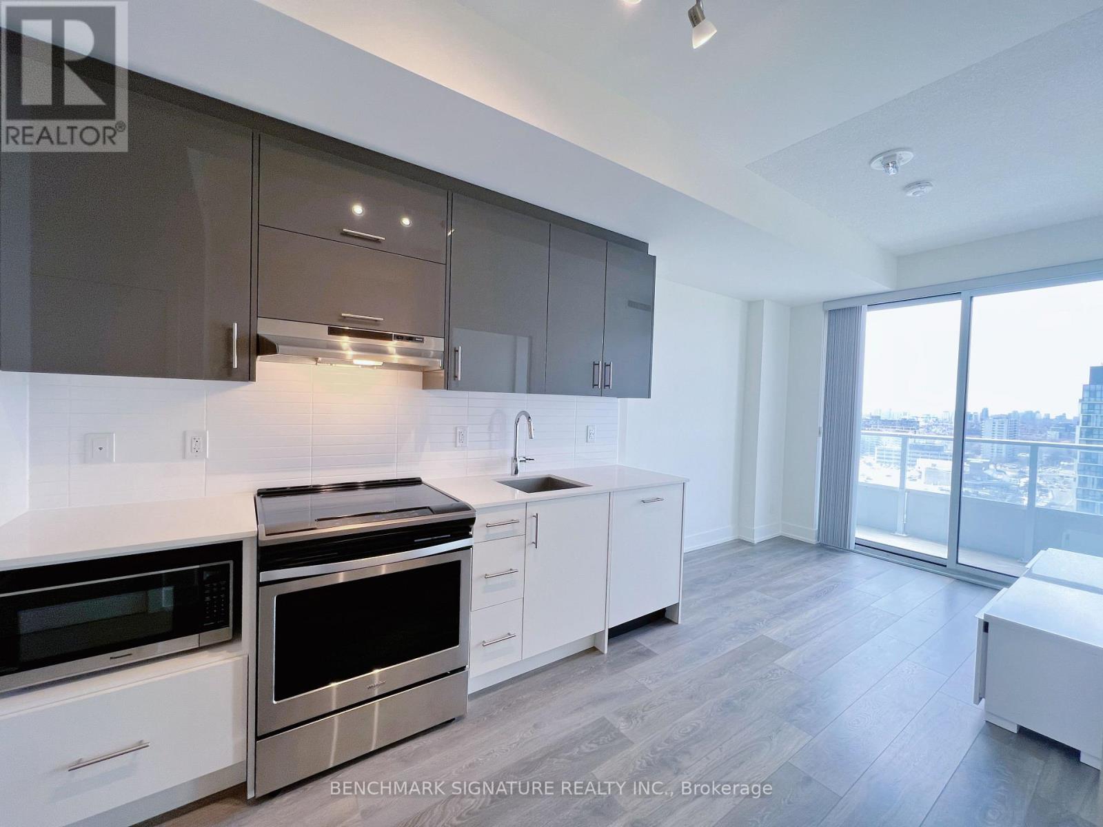 1805 - 180 FAIRVIEW MALL DRIVE|Toronto (Don Valley Village), Ontario M2J0G4