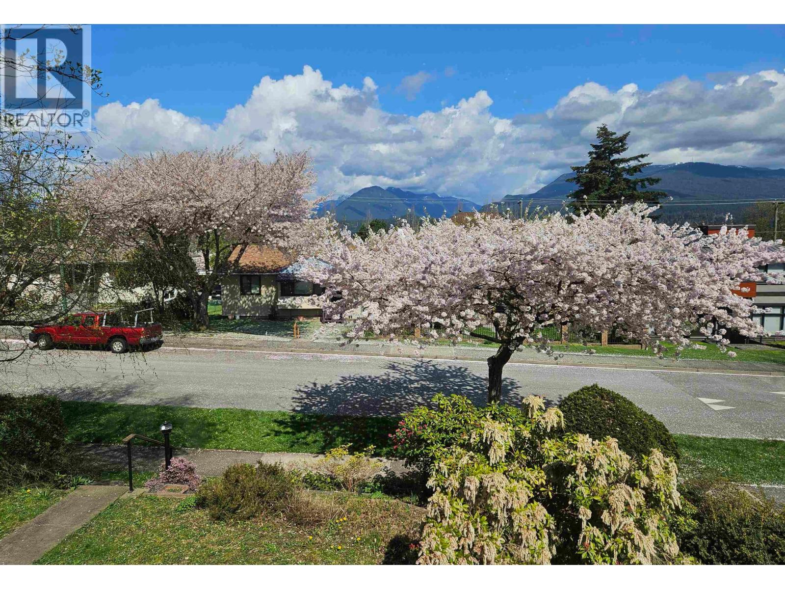 Property image for 4362 CAMBRIDGE STREET|Burnaby, British Columbia V5C1H4