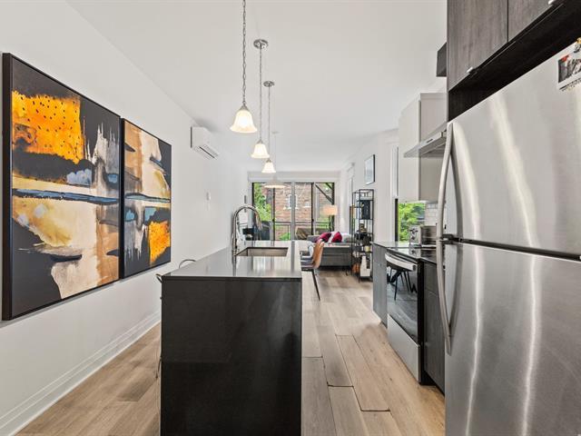 4540 Av. de l'Esplanade|Montréal (Le Plateau-Mont-Royal), Quebec H2T2Y5