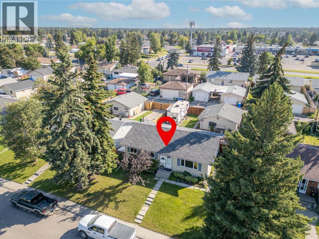 102 Marbrooke Circle NE|Calgary, Alberta T2A2W6