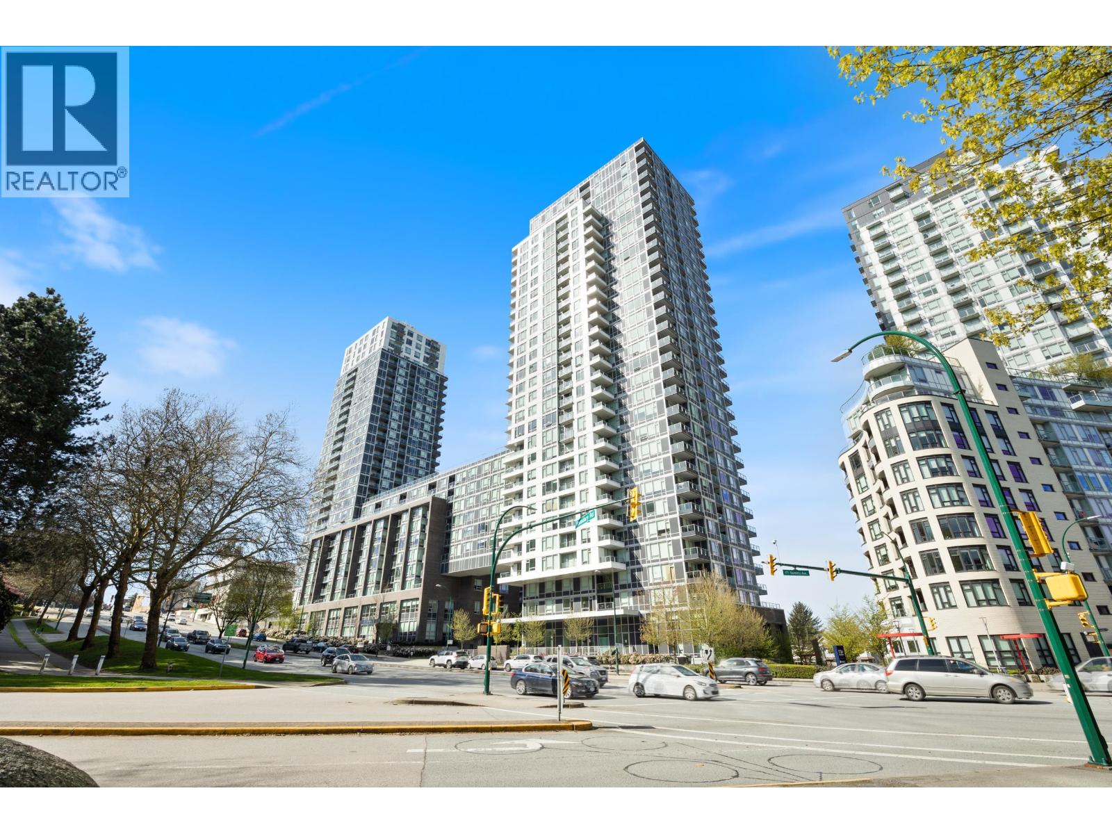 2106 5515 BOUNDARY ROAD|Vancouver, British Columbia V5R0E3