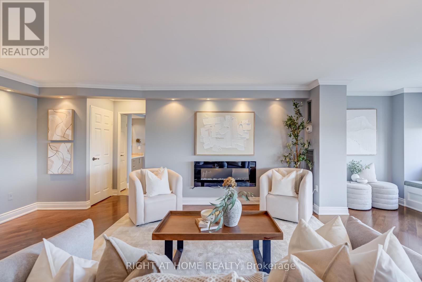 Property image for 707 - 65 SKYMARK DRIVE|Toronto (Hillcrest Village), Ontario M2H3N9
